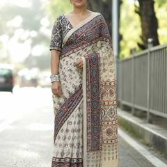 Vintage-Inspired Mirror Work Silk Saree